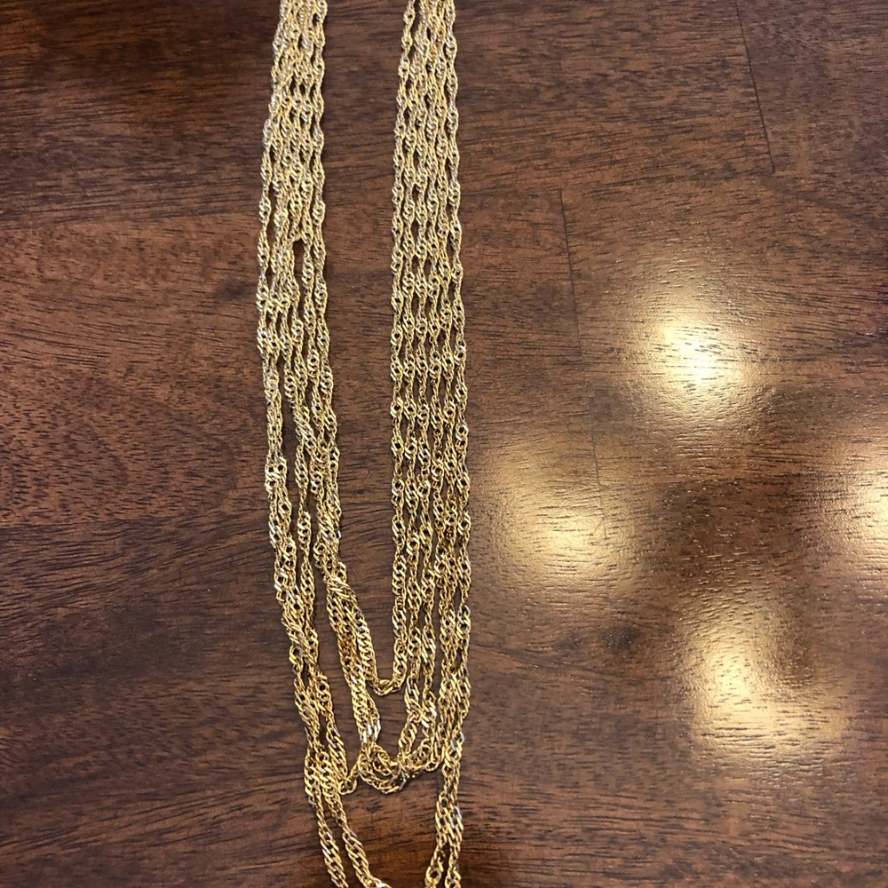 Lot of Six Gold Tone Vintage Costume Jewelry Necklaces - Picture 8 of 12